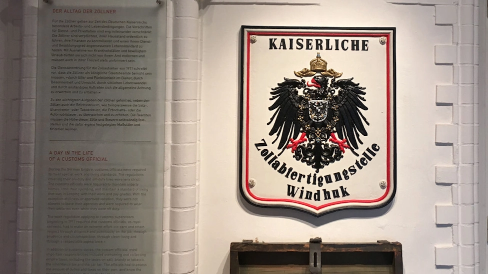 Gusseisernes Zollschild Gusseisernes Zollschild