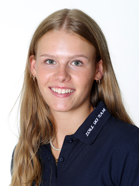 Marie Bogner - Mitglied des Zoll Ski Teams