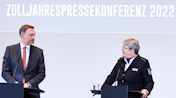 Bundesfinanzminister Christian Lindner und die Präsidentin der Generalzolldirektion Colette Hercher